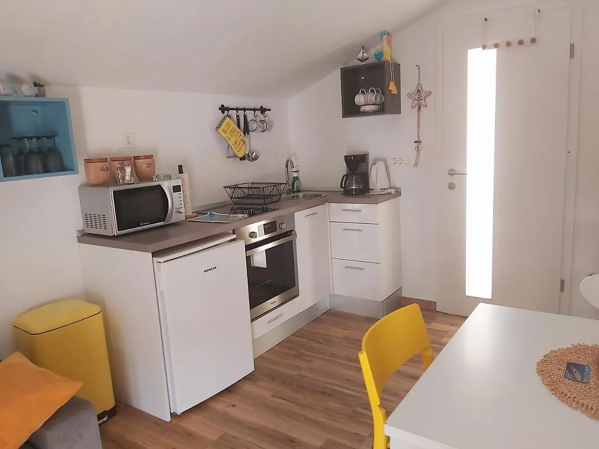 Apartman Vinko Barbat na Rabu 0*,  Croatia